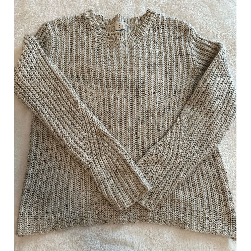 Sweater‎